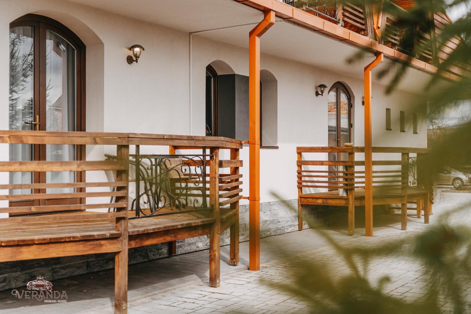 Veranda Panzio Remetea  Extérieur photo